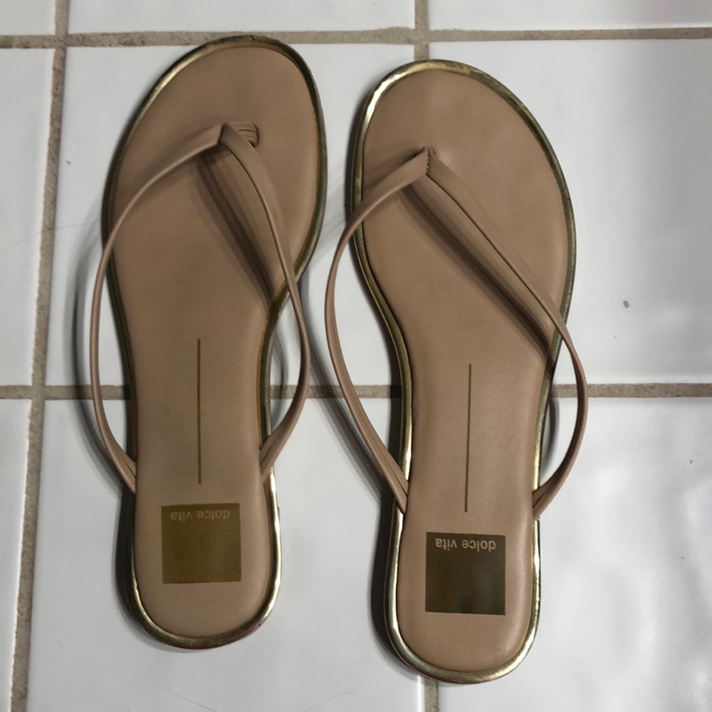 Dolce vita sandals